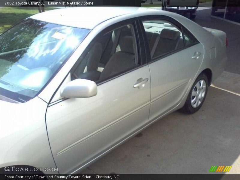 Lunar Mist Metallic / Stone 2002 Toyota Camry LE