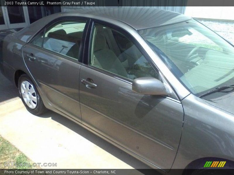 Phantom Gray Pearl / Taupe 2003 Toyota Camry LE