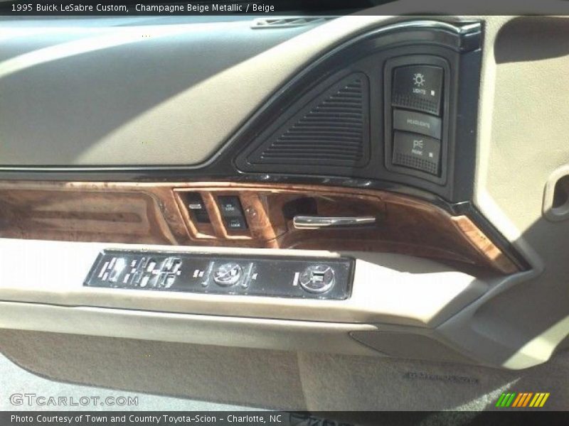 Champagne Beige Metallic / Beige 1995 Buick LeSabre Custom
