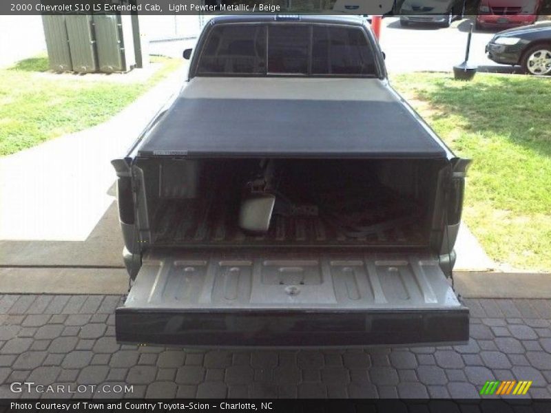 Light Pewter Metallic / Beige 2000 Chevrolet S10 LS Extended Cab