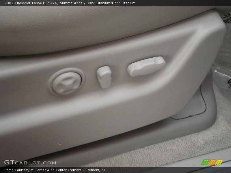 Summit White / Dark Titanium/Light Titanium 2007 Chevrolet Tahoe LTZ 4x4