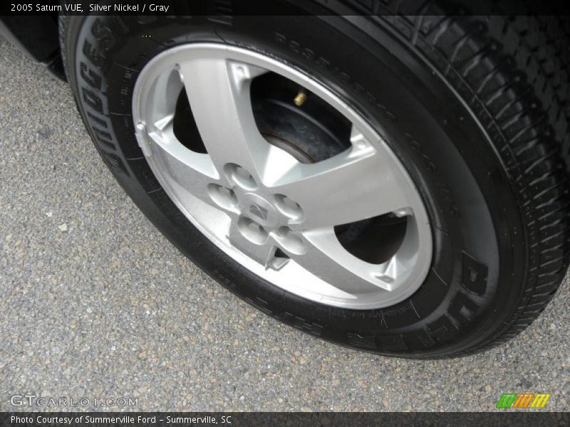Silver Nickel / Gray 2005 Saturn VUE