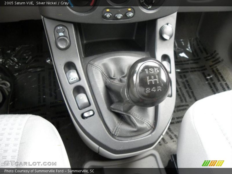 Silver Nickel / Gray 2005 Saturn VUE