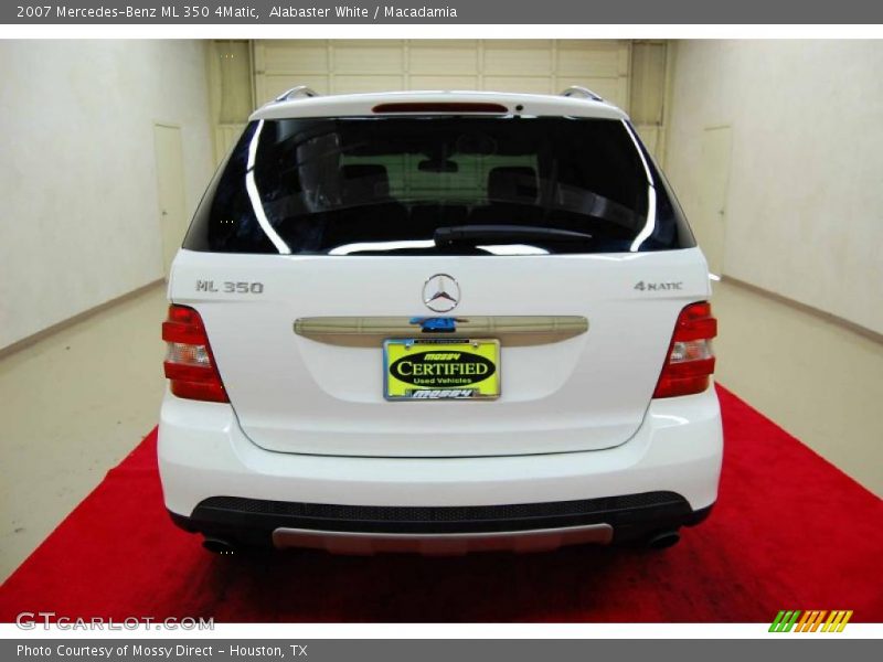 Alabaster White / Macadamia 2007 Mercedes-Benz ML 350 4Matic