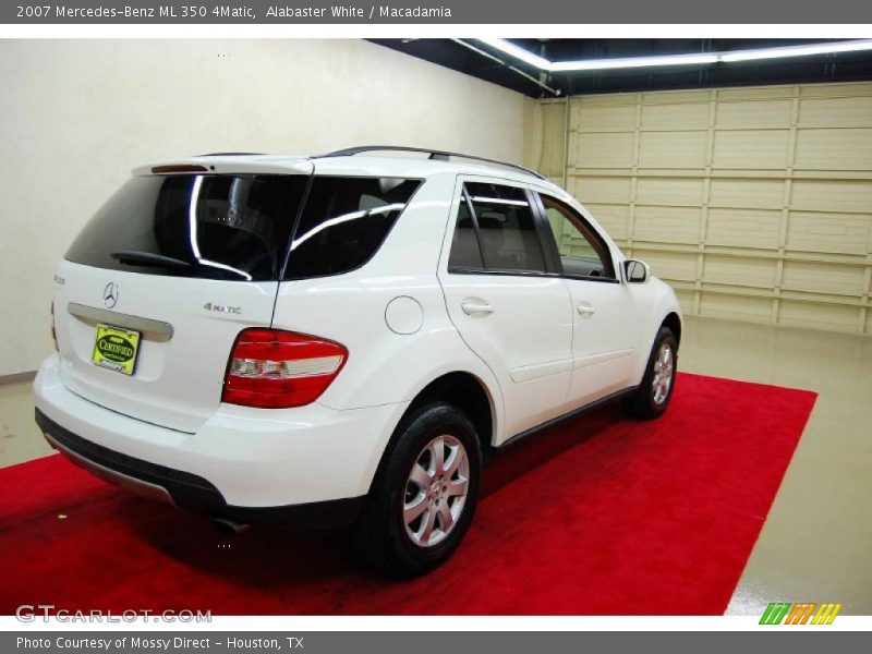 Alabaster White / Macadamia 2007 Mercedes-Benz ML 350 4Matic