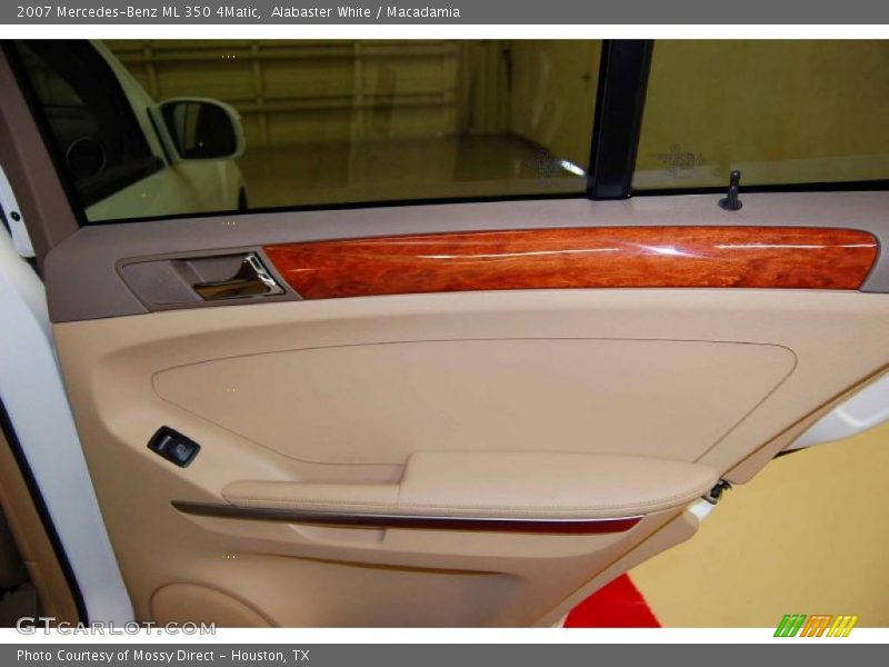 Alabaster White / Macadamia 2007 Mercedes-Benz ML 350 4Matic