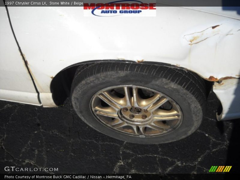 Stone White / Beige 1997 Chrysler Cirrus LX