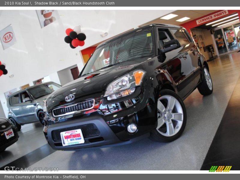 Shadow Black / Sand/Black Houndstooth Cloth 2010 Kia Soul !