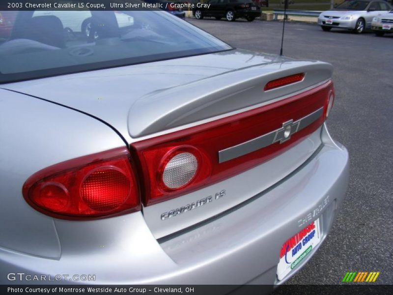 Ultra Silver Metallic / Graphite Gray 2003 Chevrolet Cavalier LS Coupe