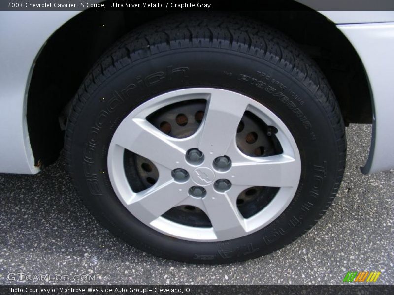 Ultra Silver Metallic / Graphite Gray 2003 Chevrolet Cavalier LS Coupe