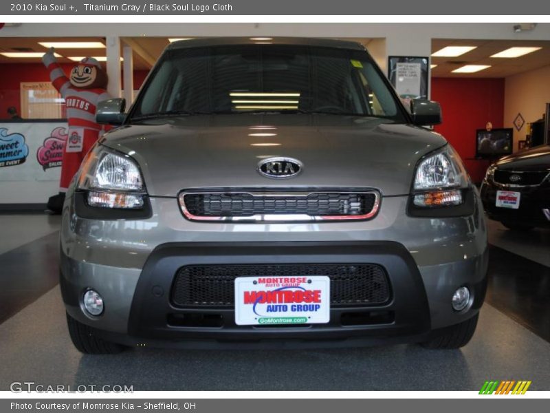 Titanium Gray / Black Soul Logo Cloth 2010 Kia Soul +