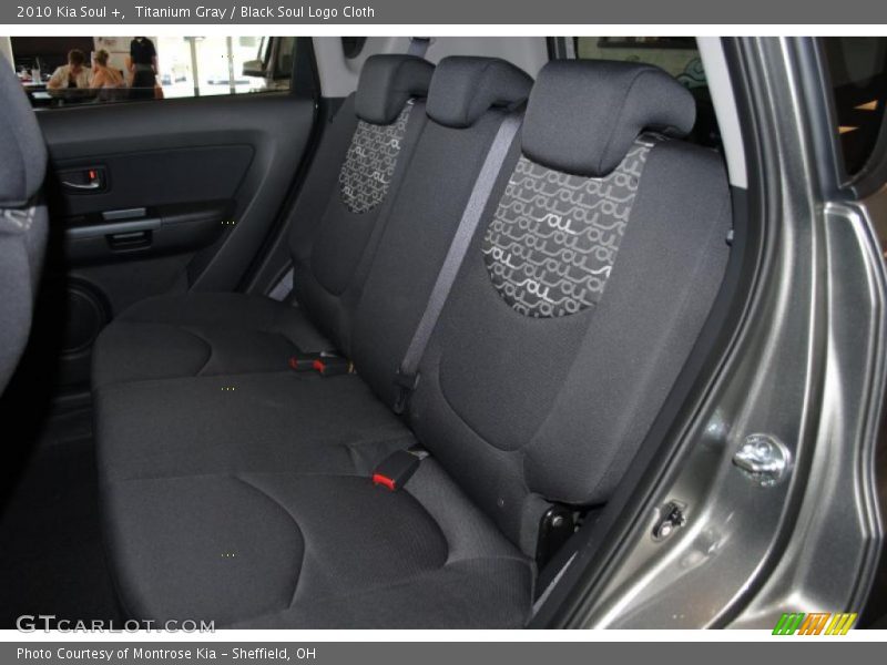 Titanium Gray / Black Soul Logo Cloth 2010 Kia Soul +