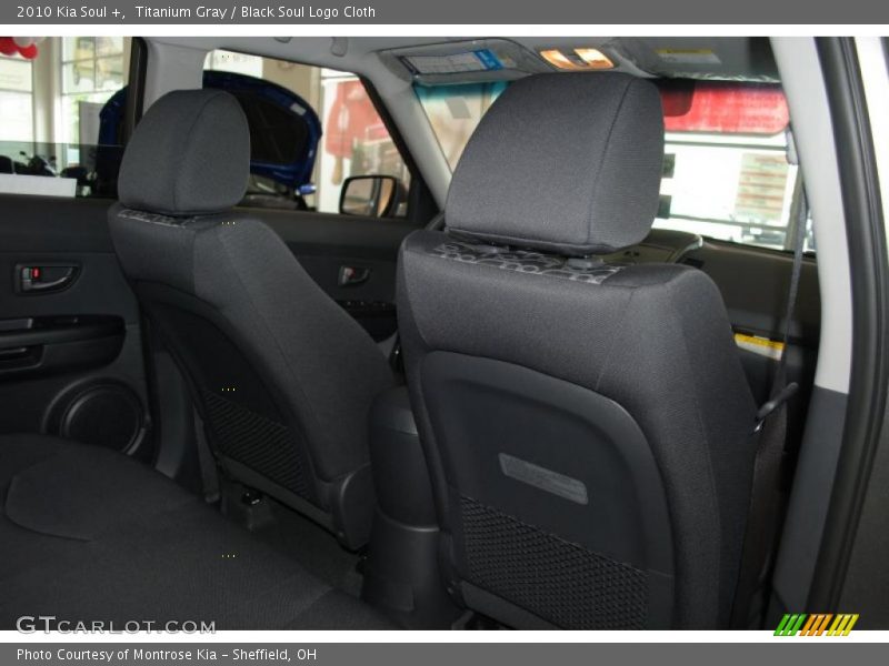 Titanium Gray / Black Soul Logo Cloth 2010 Kia Soul +