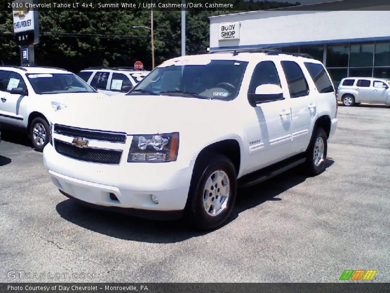 Summit White / Light Cashmere/Dark Cashmere 2010 Chevrolet Tahoe LT 4x4