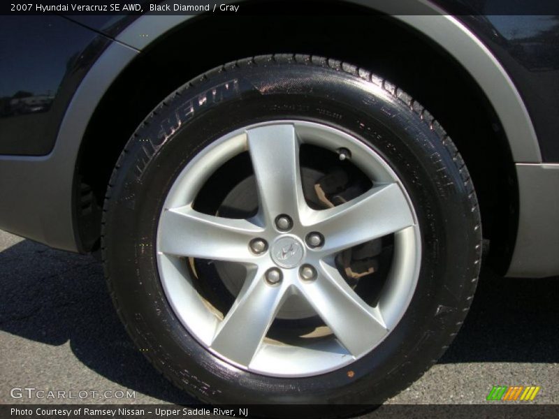 Black Diamond / Gray 2007 Hyundai Veracruz SE AWD