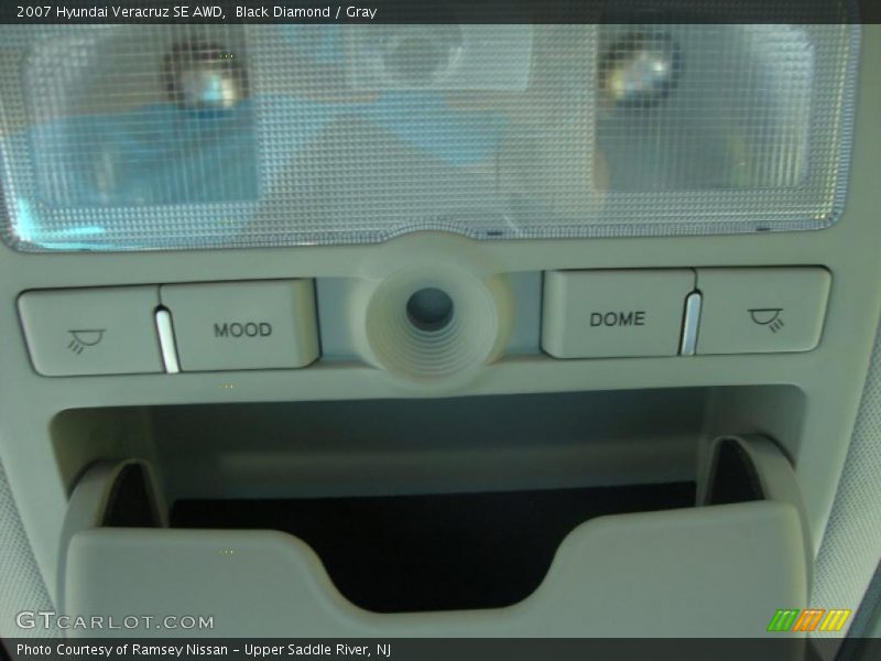Black Diamond / Gray 2007 Hyundai Veracruz SE AWD