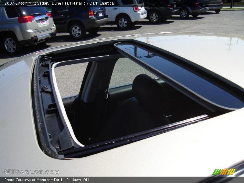 Dune Pearl Metallic / Dark Charcoal 2007 Lincoln MKZ Sedan