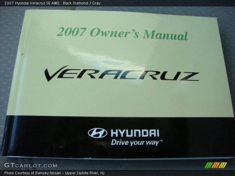 Black Diamond / Gray 2007 Hyundai Veracruz SE AWD