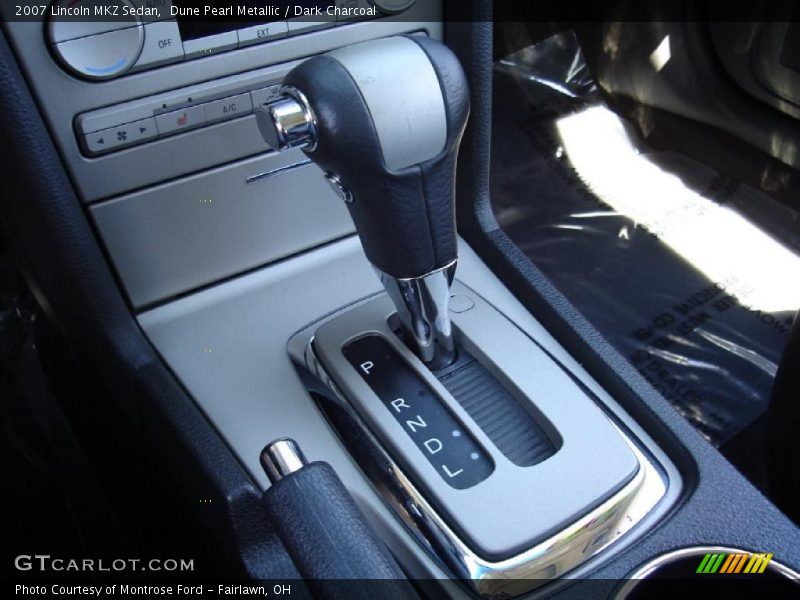 Dune Pearl Metallic / Dark Charcoal 2007 Lincoln MKZ Sedan