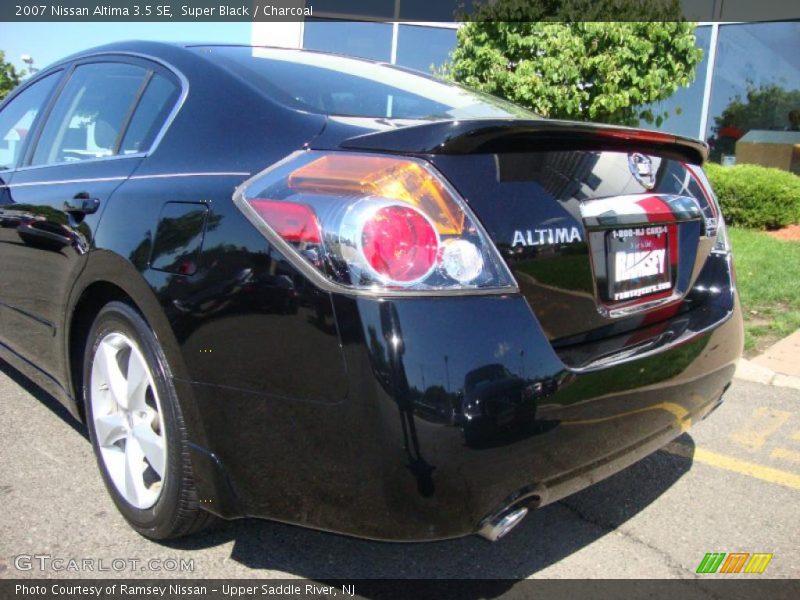 Super Black / Charcoal 2007 Nissan Altima 3.5 SE