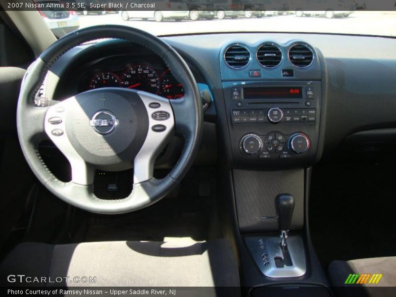 Super Black / Charcoal 2007 Nissan Altima 3.5 SE
