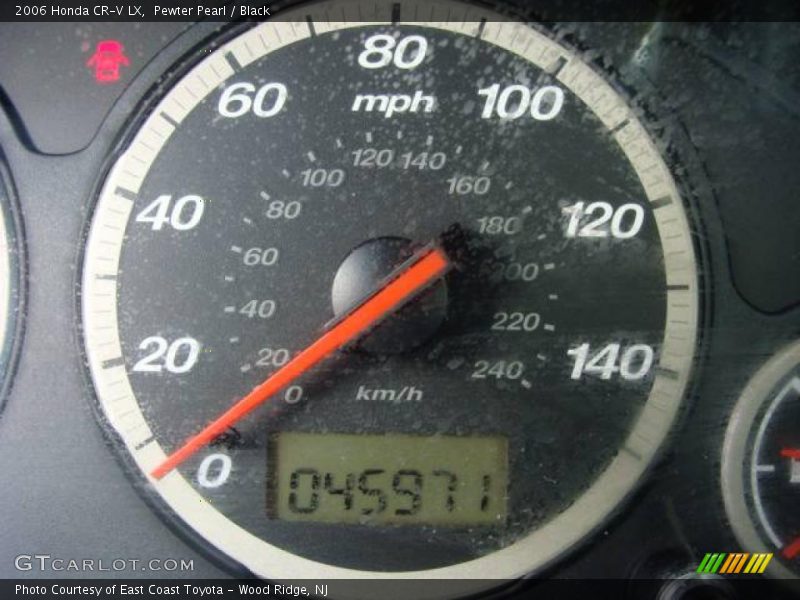 Pewter Pearl / Black 2006 Honda CR-V LX