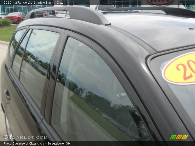Shadow Black / Gray 2010 Kia Rondo LX
