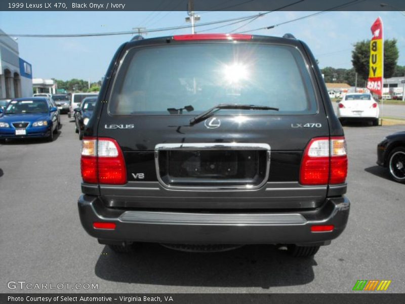 Black Onyx / Ivory 1999 Lexus LX 470