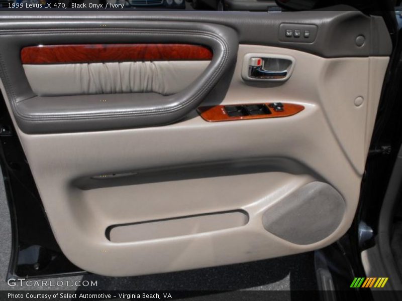 Black Onyx / Ivory 1999 Lexus LX 470