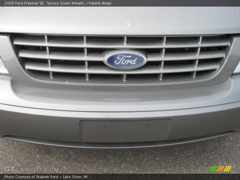 Spruce Green Metallic / Pebble Beige 2006 Ford Freestar SE