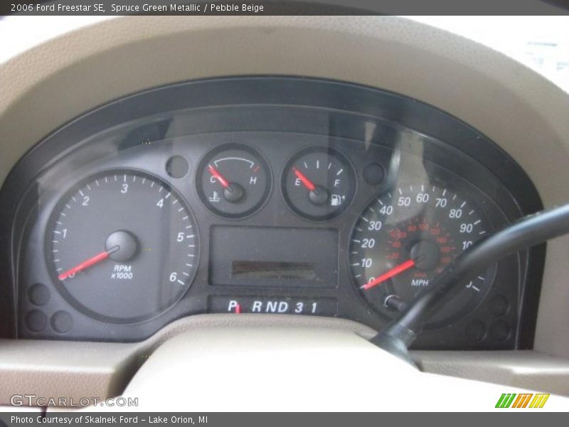 Spruce Green Metallic / Pebble Beige 2006 Ford Freestar SE