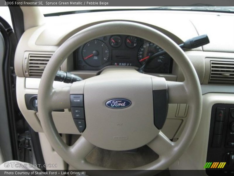 Spruce Green Metallic / Pebble Beige 2006 Ford Freestar SE