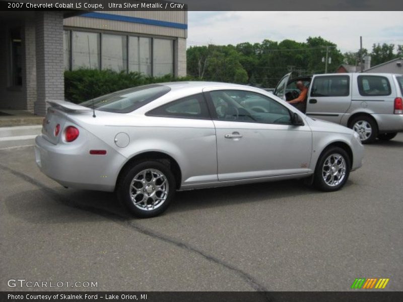 Ultra Silver Metallic / Gray 2007 Chevrolet Cobalt LS Coupe