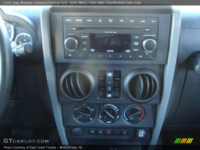 Stone White / Dark Slate Gray/Medium Slate Gray 2007 Jeep Wrangler Unlimited Rubicon 4x4