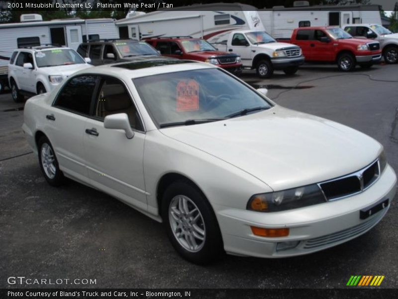 Platinum White Pearl / Tan 2001 Mitsubishi Diamante LS