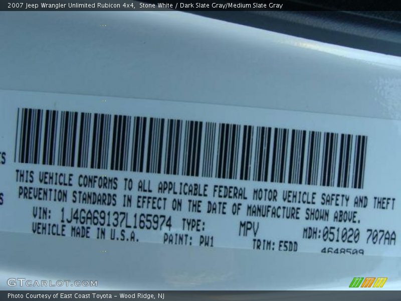 Stone White / Dark Slate Gray/Medium Slate Gray 2007 Jeep Wrangler Unlimited Rubicon 4x4