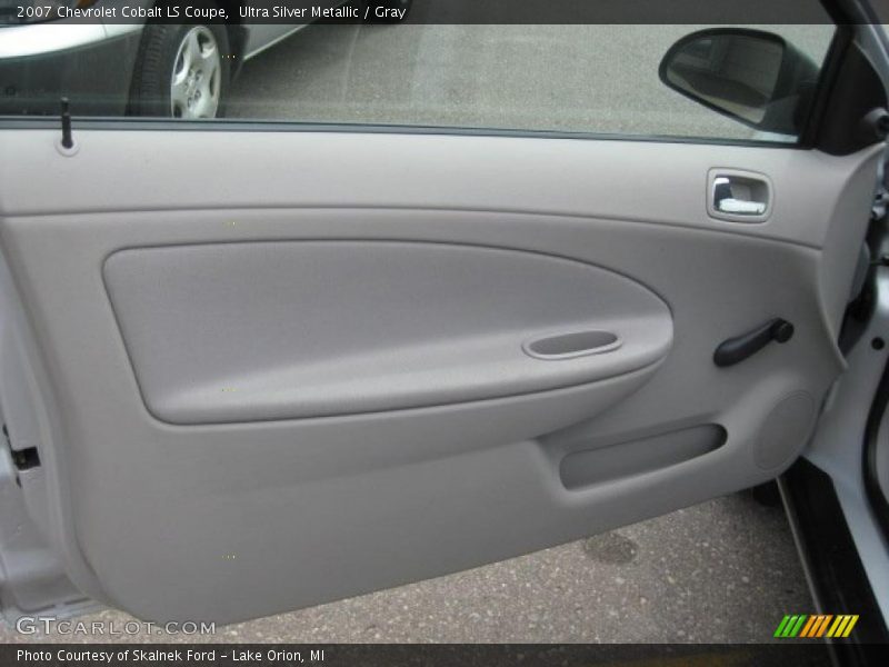 Ultra Silver Metallic / Gray 2007 Chevrolet Cobalt LS Coupe