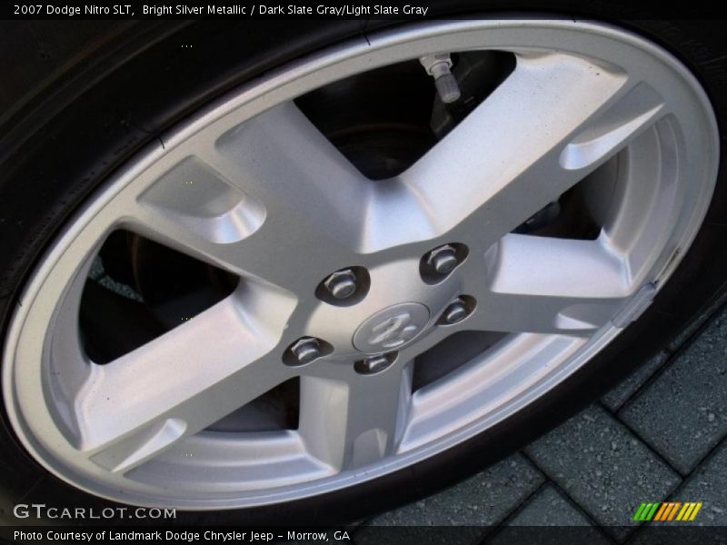 Bright Silver Metallic / Dark Slate Gray/Light Slate Gray 2007 Dodge Nitro SLT