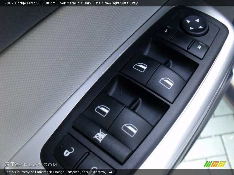 Bright Silver Metallic / Dark Slate Gray/Light Slate Gray 2007 Dodge Nitro SLT