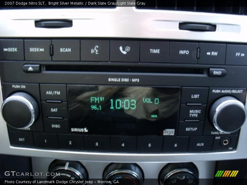 Bright Silver Metallic / Dark Slate Gray/Light Slate Gray 2007 Dodge Nitro SLT
