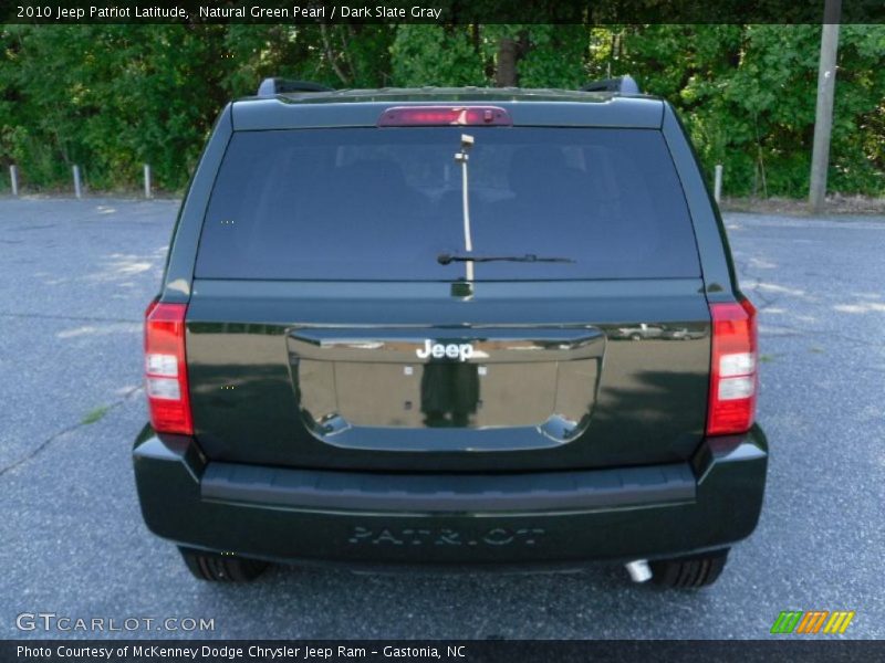 Natural Green Pearl / Dark Slate Gray 2010 Jeep Patriot Latitude