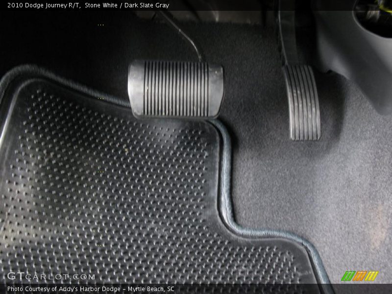 Stone White / Dark Slate Gray 2010 Dodge Journey R/T