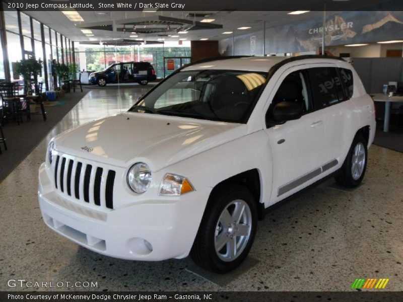 Stone White / Dark Slate Gray 2010 Jeep Compass Latitude