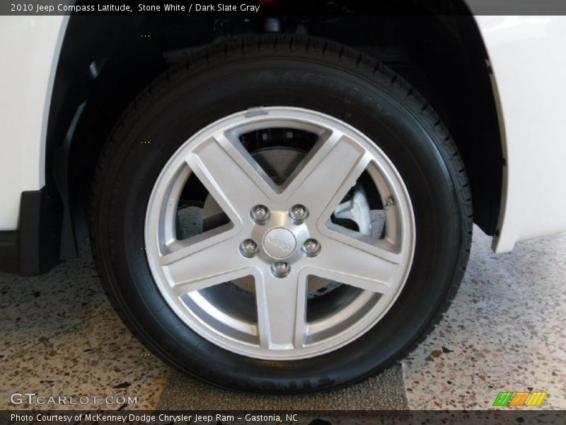 Stone White / Dark Slate Gray 2010 Jeep Compass Latitude