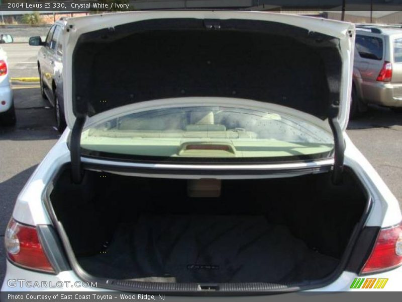 Crystal White / Ivory 2004 Lexus ES 330