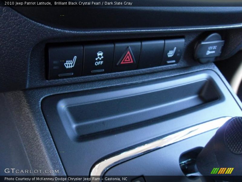 Brilliant Black Crystal Pearl / Dark Slate Gray 2010 Jeep Patriot Latitude