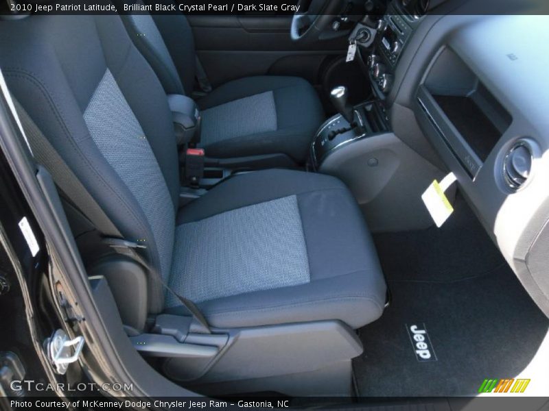 Brilliant Black Crystal Pearl / Dark Slate Gray 2010 Jeep Patriot Latitude
