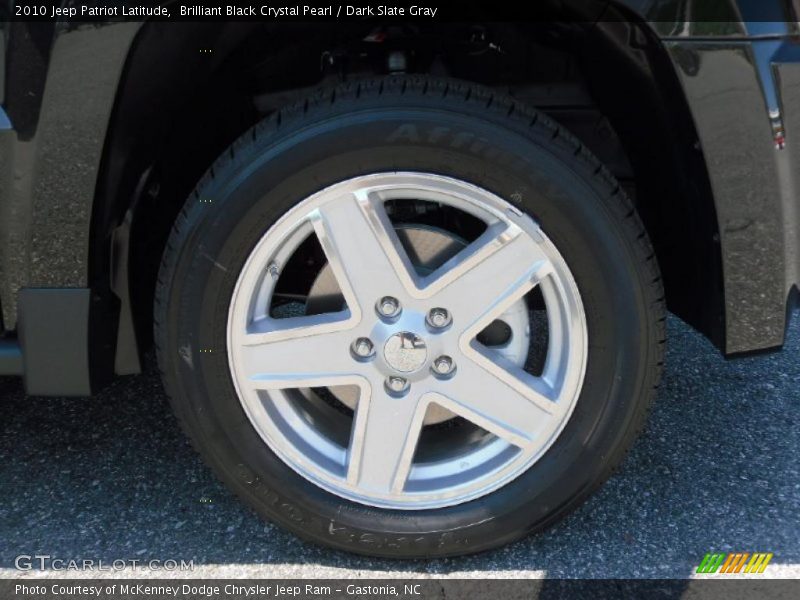 Brilliant Black Crystal Pearl / Dark Slate Gray 2010 Jeep Patriot Latitude