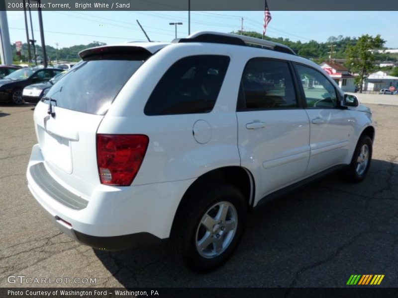 Bright White / Sand 2008 Pontiac Torrent