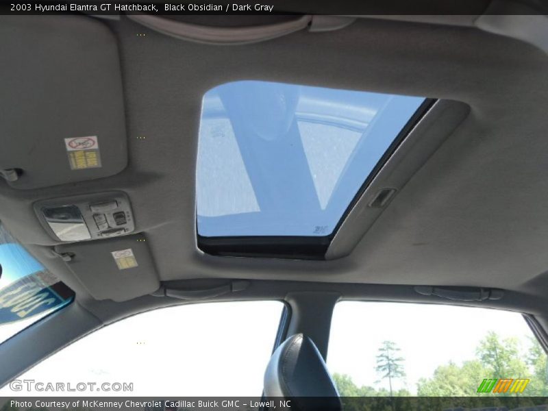 Black Obsidian / Dark Gray 2003 Hyundai Elantra GT Hatchback